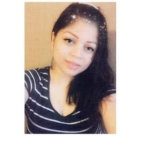 Meet your Posher, Carolina